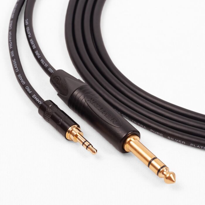 Stereo Mini Jack to Stereo Jack Lead. 3.5mm to 6mm Jack Cable. Ipod to Amplifier