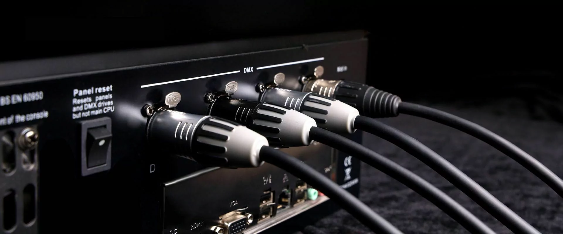 Seetronic vs. Neutrik Connectors Which One Should You Choose?